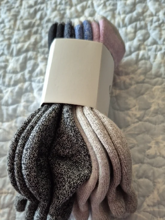 Quince Marl Ankle Socks in Pink, Blue and Heather Gray - Picture 3 of 3